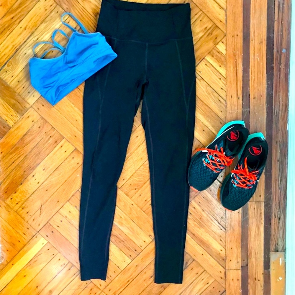The girlfriend collective black compressive leggings size small